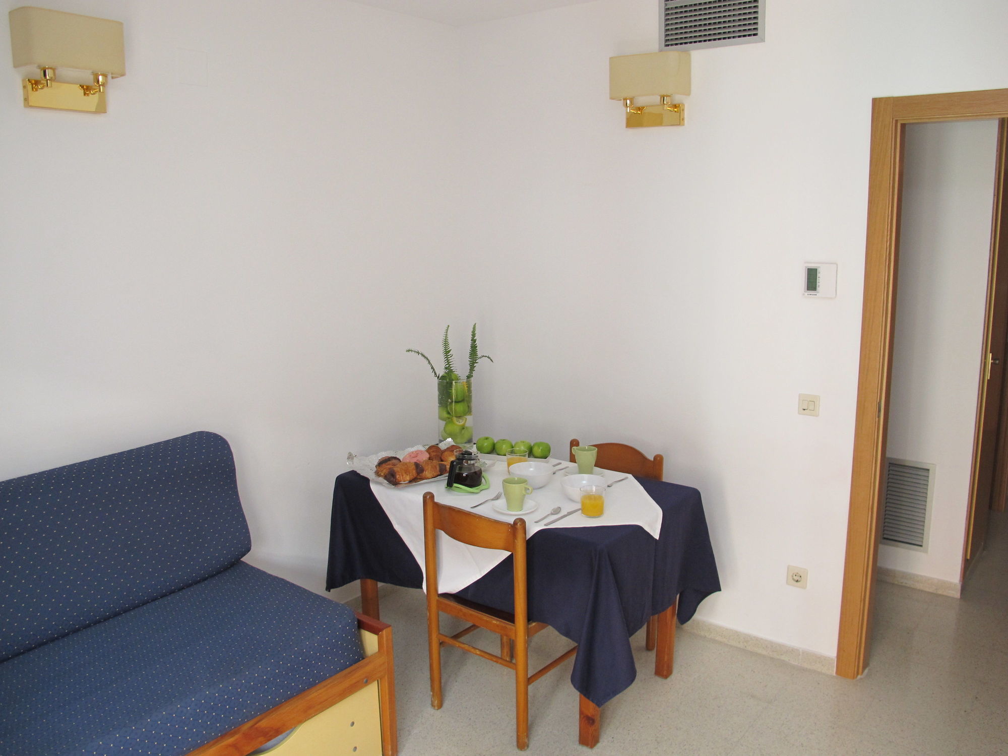 Apartamentos Santi Lloret de Mar Luaran gambar